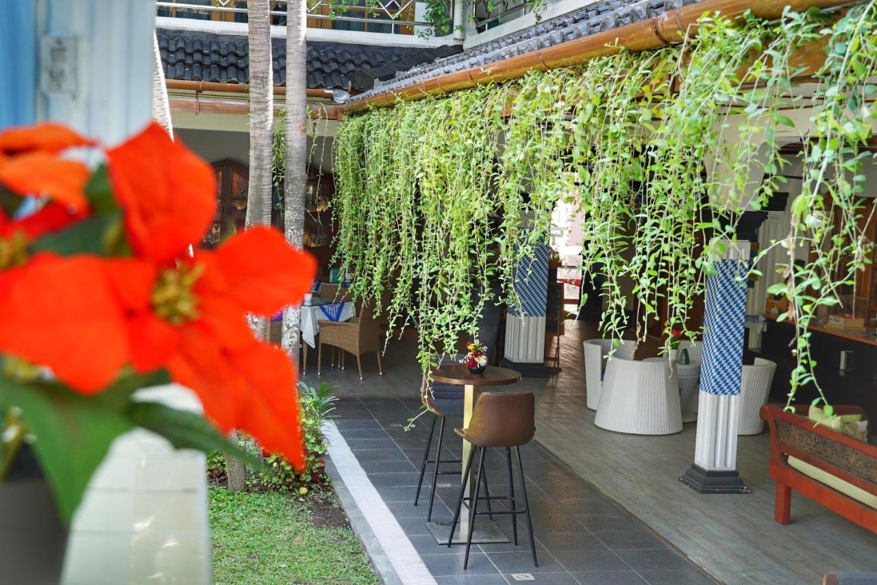 Raintree Boutique Villa & Gallery Yogyakarta Exterior photo